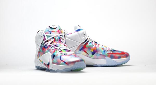 Lebron on sale 12 prism